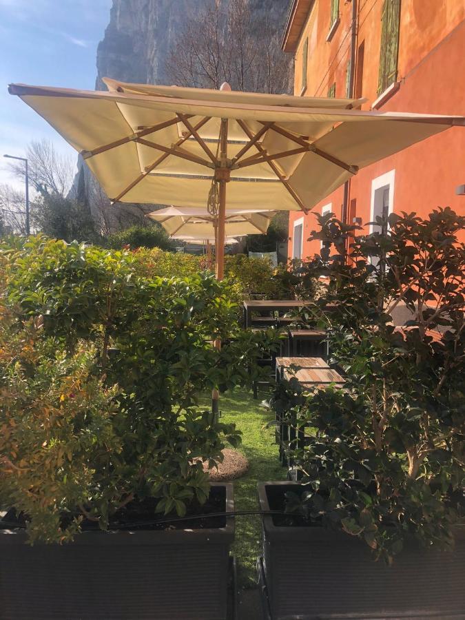 Antica Campione Rooms & Hostel Campione del Garda Exterior foto